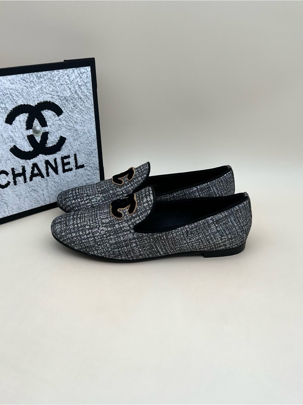 CHANEL Black and Gray Tweed Slip-On Loafers with Pearl CC Accent